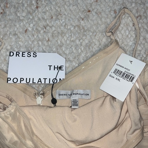 Dress The Population Dylan Square Neck Ruched Bodycon Dress Eggshell XXL - Picture 9 of 11